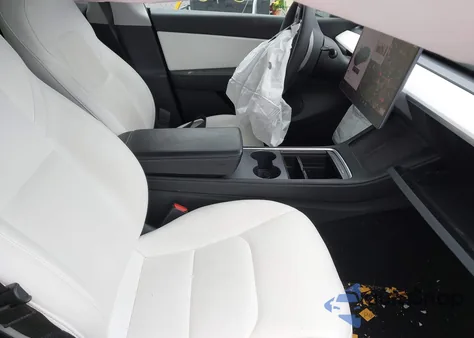 2021 Tesla Model Y Long Range Dual Motor All-Wheel Drive from USA, damaged, VIN 5YJYGAEE9MF197606